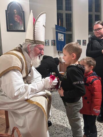 PHOTO 2025 12 07 10 56 10 18